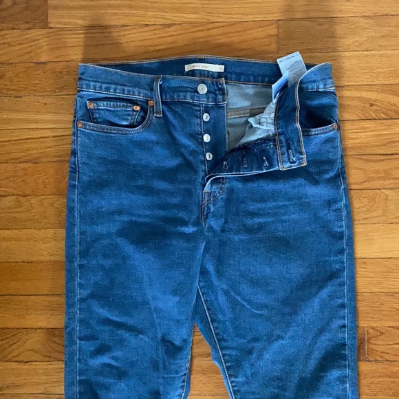 Levi Wedgie Skinny Size 31 - Picture 2 of 6